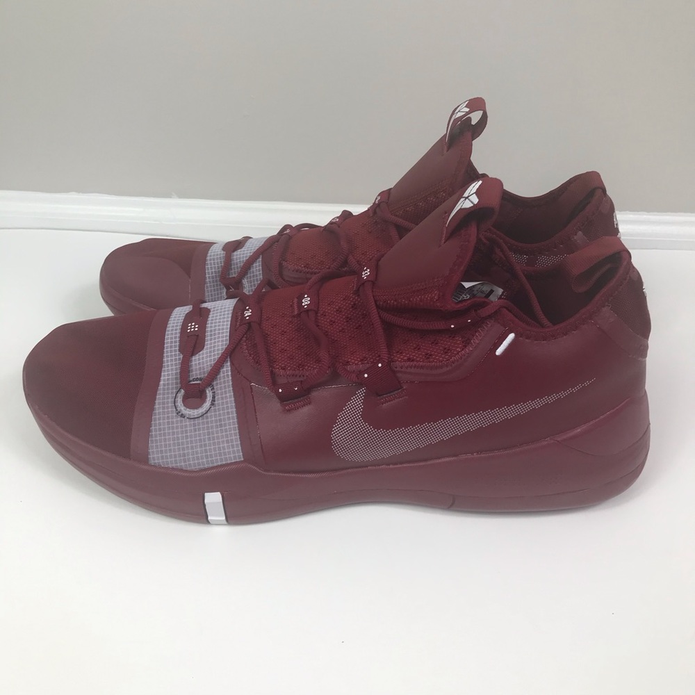 Nike Kobe AD Exodus TB Team Basketball Mens Sz 18